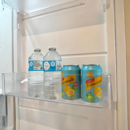 Spacious Centre Apartment, Netflix,fast Wifi,coffee Machine Leeds (West Yorkshire)