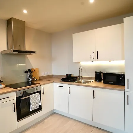 Spacious Centre Apartment, Netflix,fast Wifi,coffee Machine * Leeds (West Yorkshire)