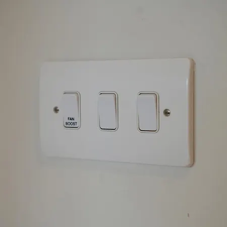 Apartment Spacious Centre Apartment, Netflix,fast Wifi,coffee Machine Leeds (West Yorkshire)