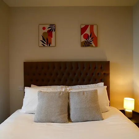 Spacious Centre Apartment, Netflix,fast Wifi,coffee Machine Apartment Leeds (West Yorkshire)
